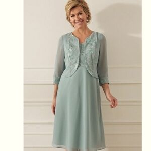 🆕Ladies special occasion dress.